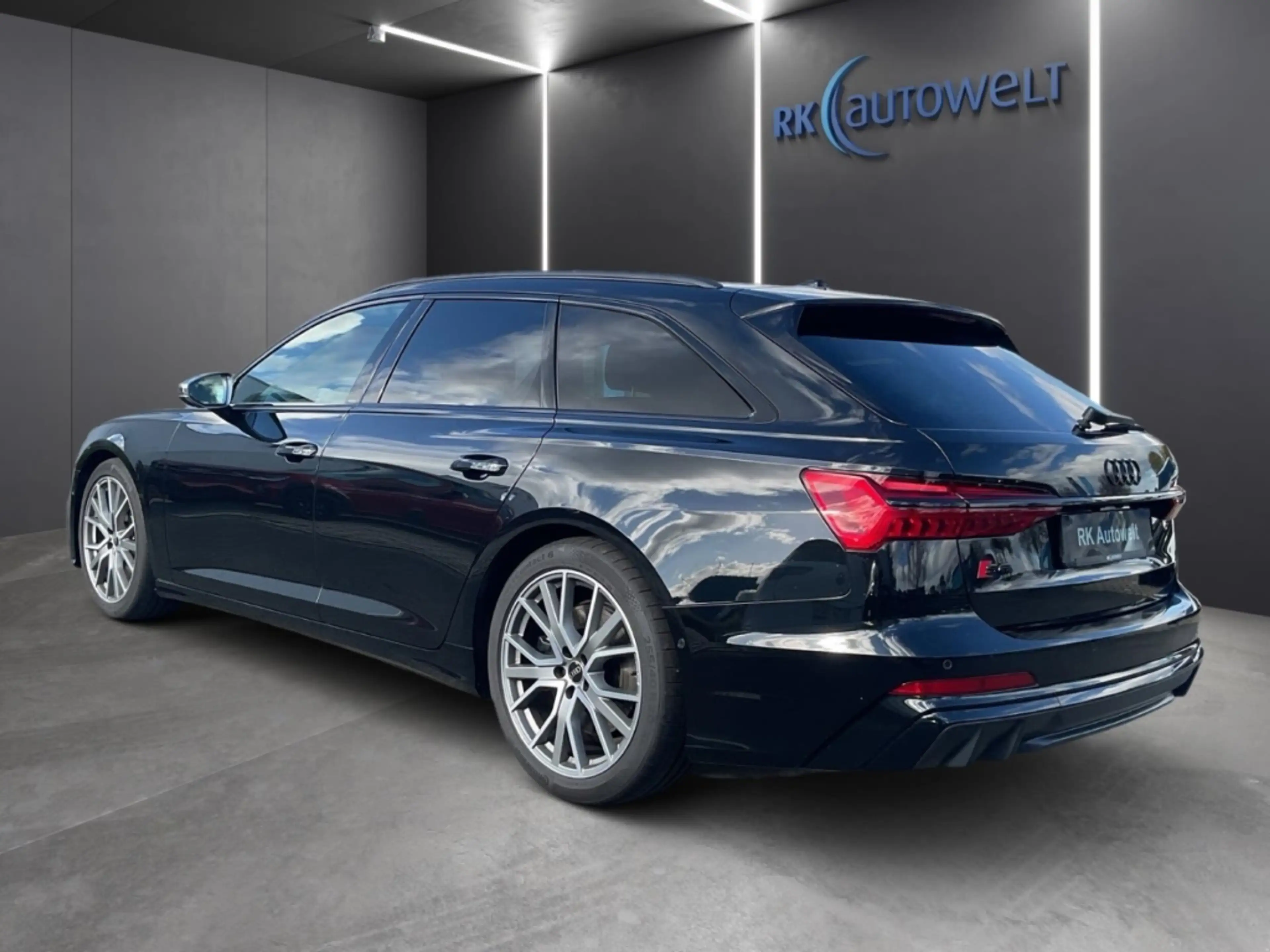 Audi S6 Avant quattro 3.0 TDI StandHZG Navi Top View — photo 5