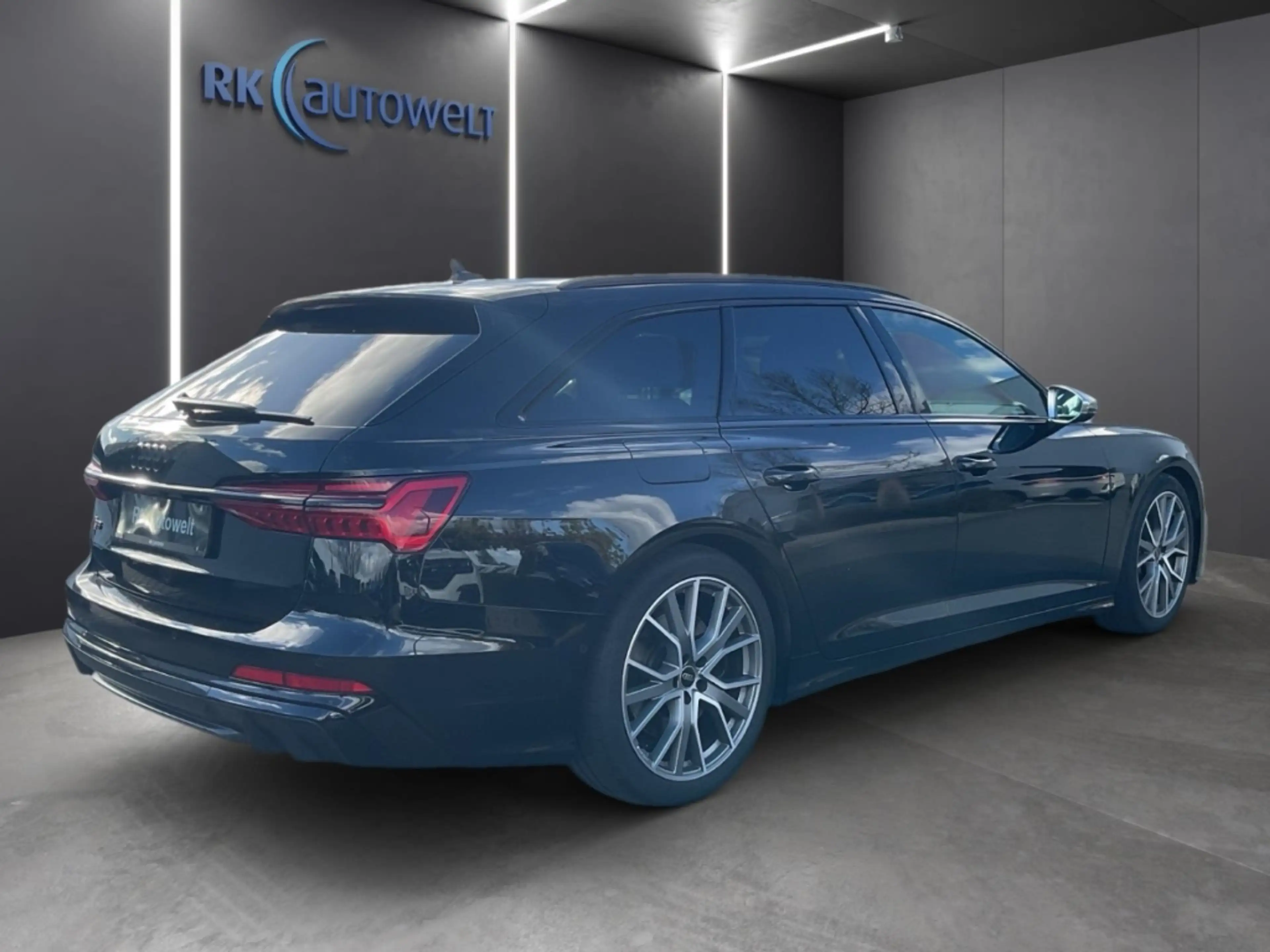 Audi S6 Avant quattro 3.0 TDI StandHZG Navi Top View — photo 4