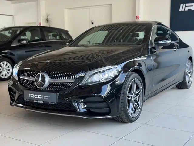 Mercedes-Benz C 220 d 4Matic Coupe AMG Pano Distr Multi Kamera