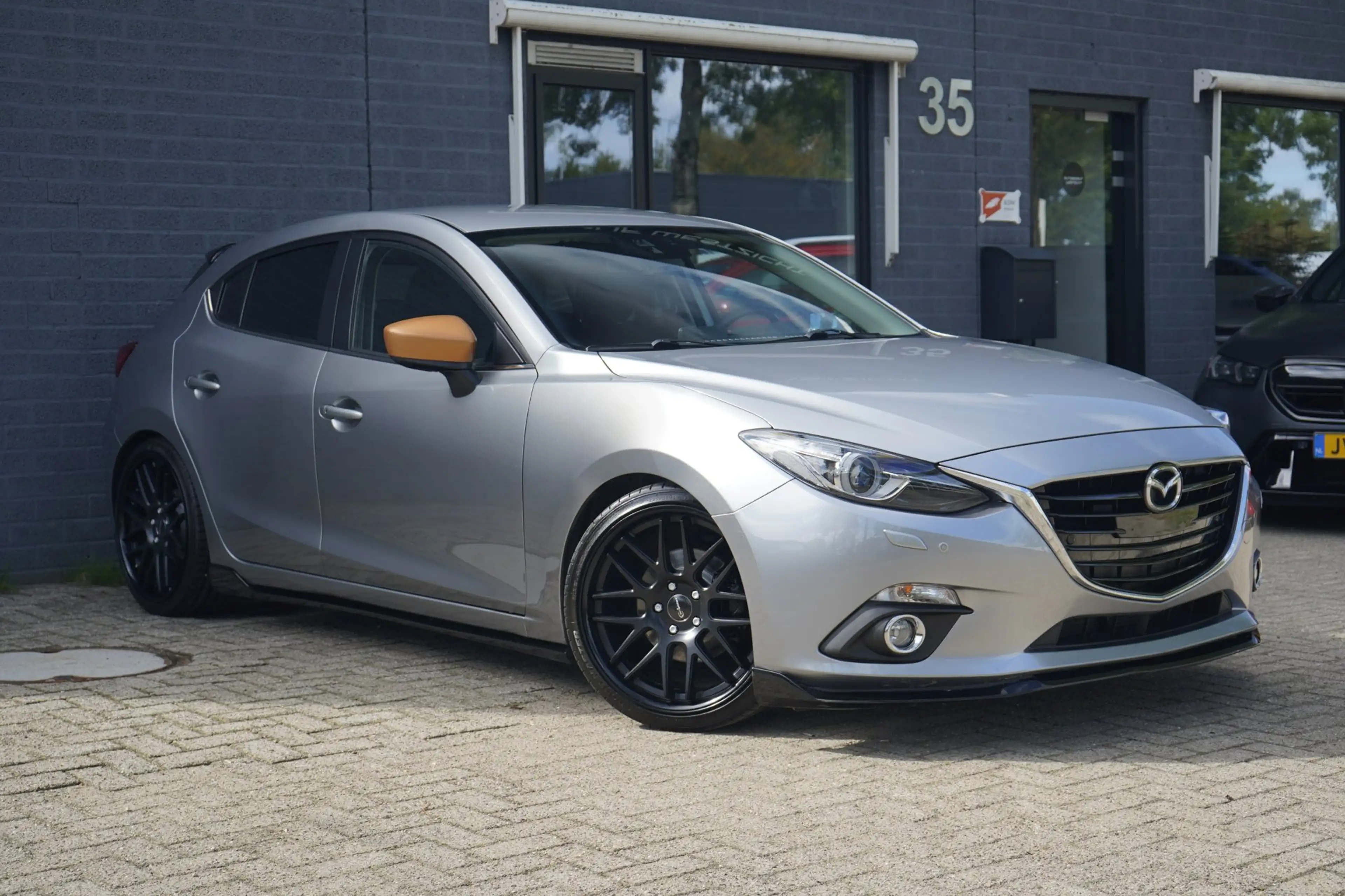 Mazda 3 2.0 GT-M 165pk, H&R, 19 inch, ATH Bodykit + uitlaa — photo 2