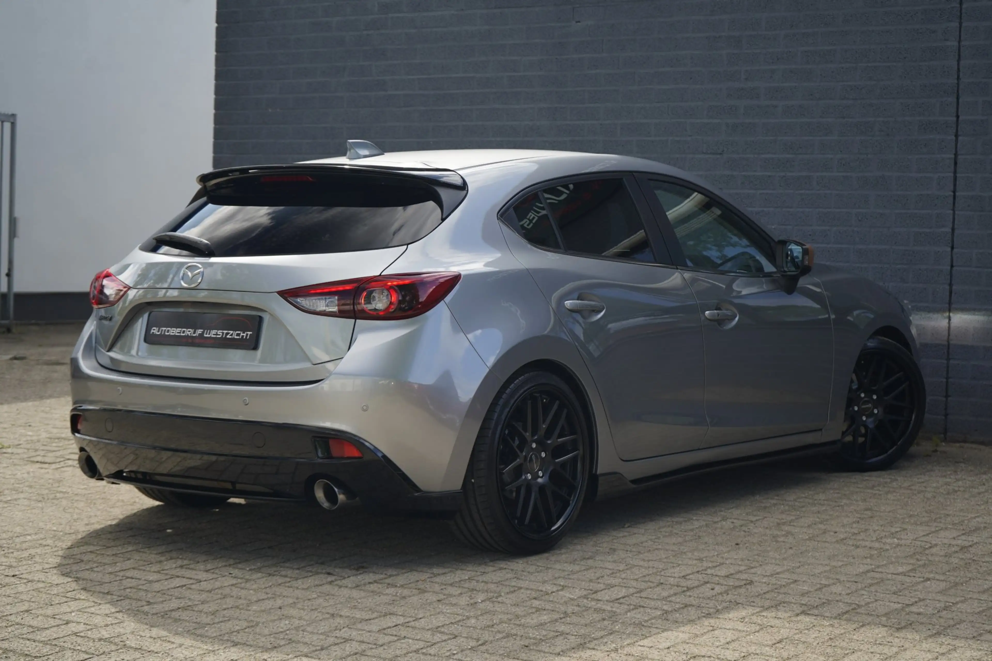 Mazda 3 2.0 GT-M 165pk, H&R, 19 inch, ATH Bodykit + uitlaa — photo 3