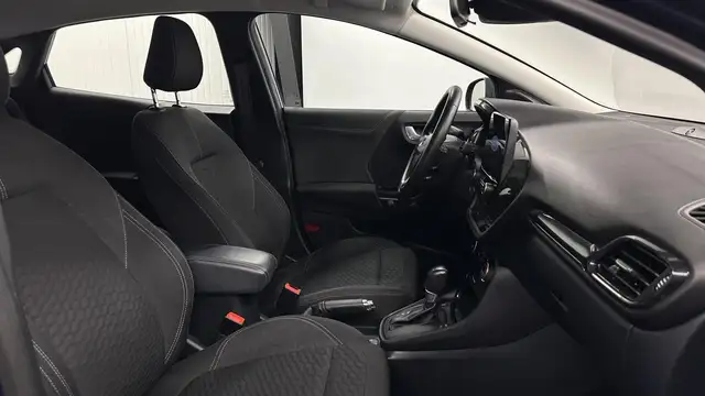 Ford Puma view 10
