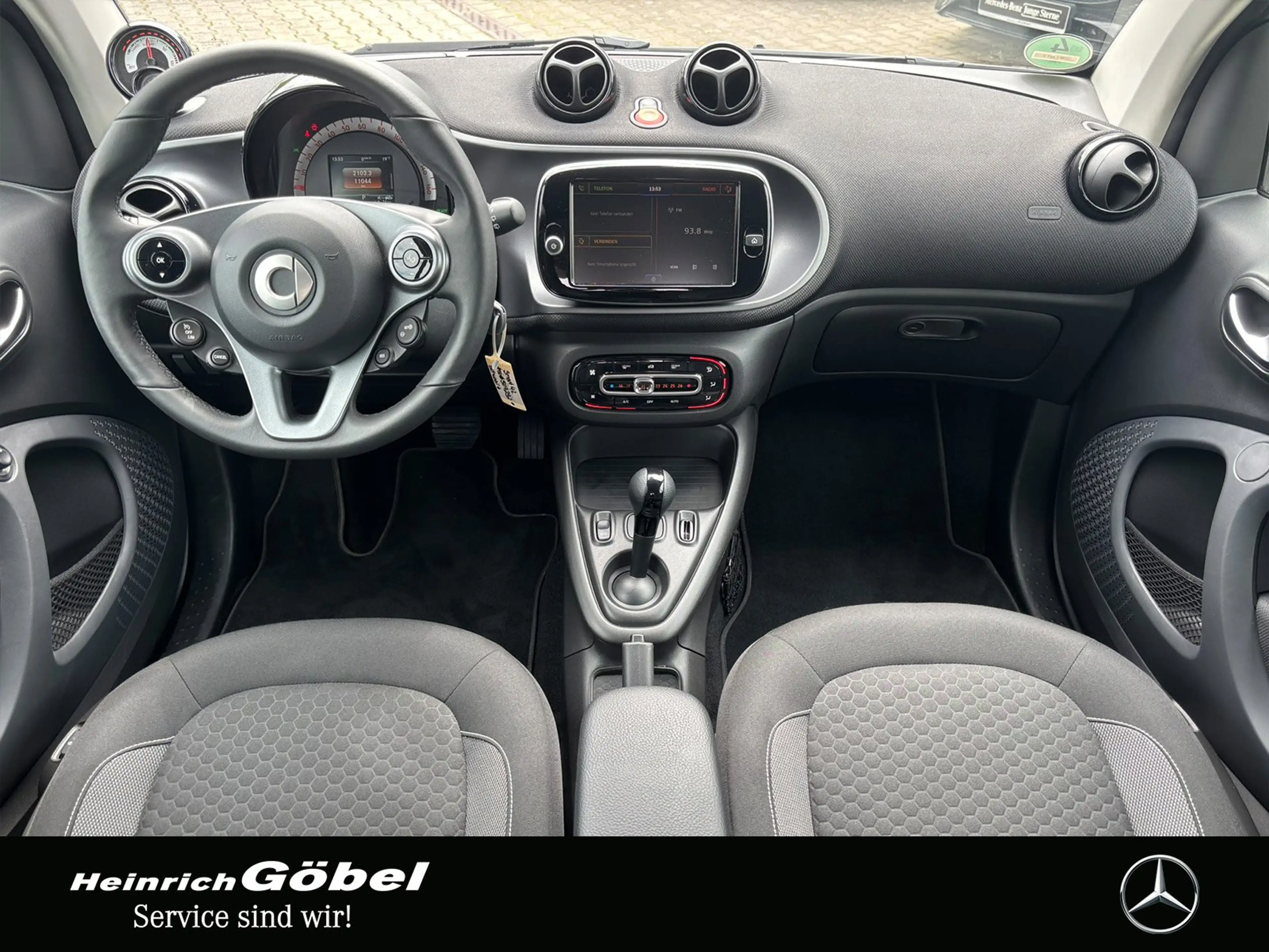 smart forTwo EQ passion 22KW*WINTER-PAKET*LED*KAMERA*PANO — photo 10