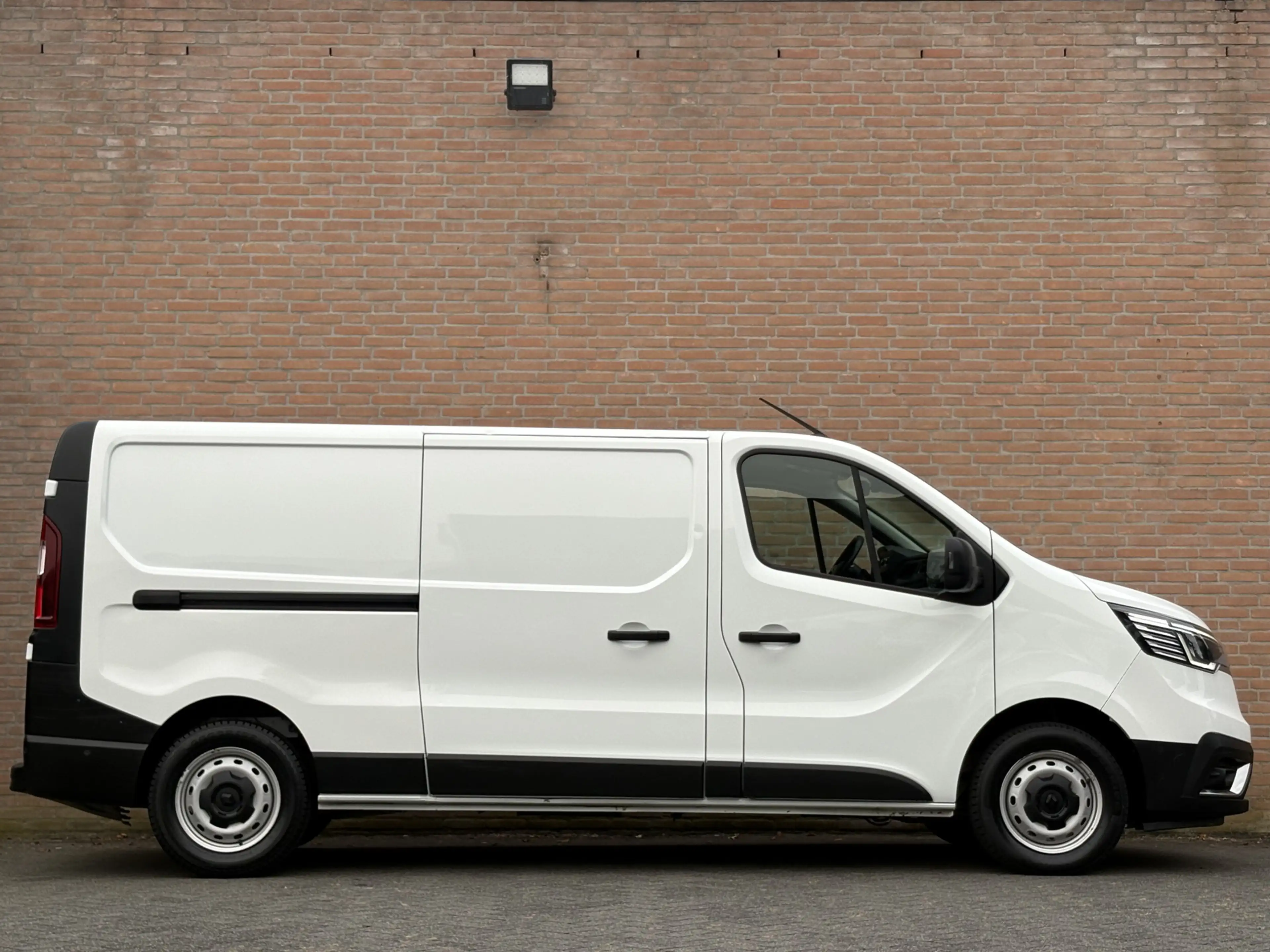 Renault Trafic 2.0 Bleu DCI 130PK Lang / Cruisecontrol / Camera / — photo 11