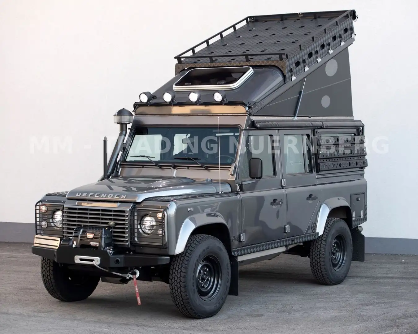 Land Rover Defender DEFENDER 110 SE KOMPLETTUMBAU EX-TEC- UNBENUTZT Šedá - 1
