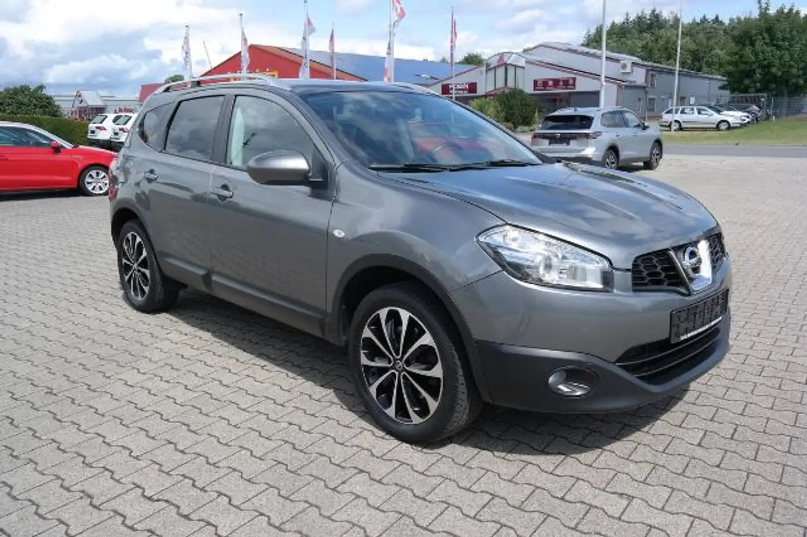 Nissan Qashqai+2 2.0 visia 4x2 AHK Navi Grau - 1