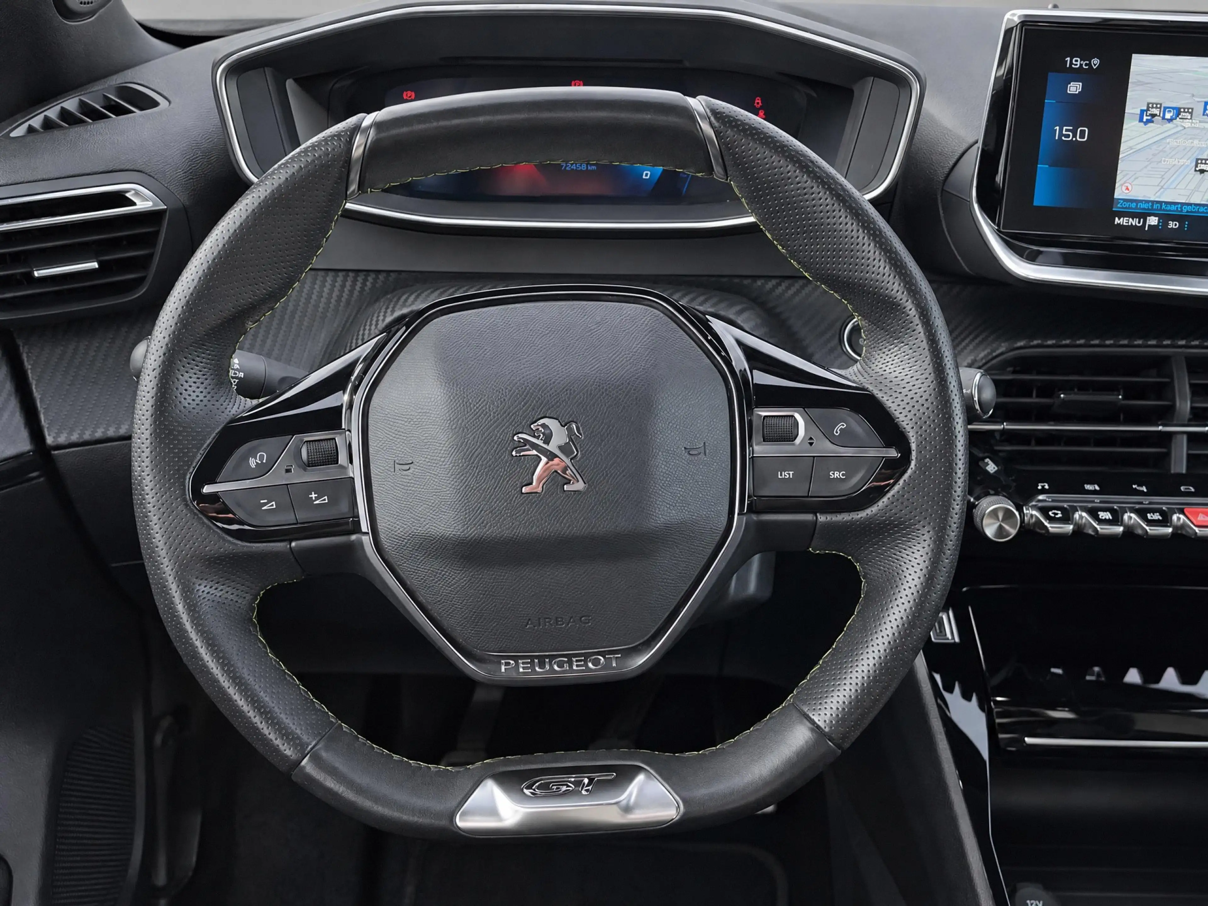 Peugeot 2008 1.2 PureTech GT Pack — photo 13