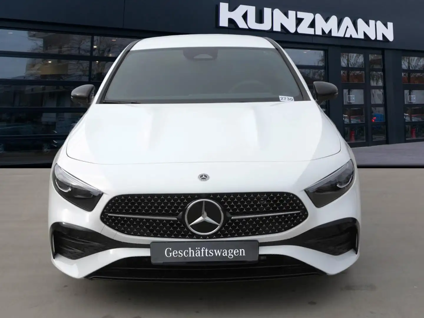 Mercedes-Benz A 200 d Limousine AMG Night MBUXNavi-Prem. Kamera Wit - 2