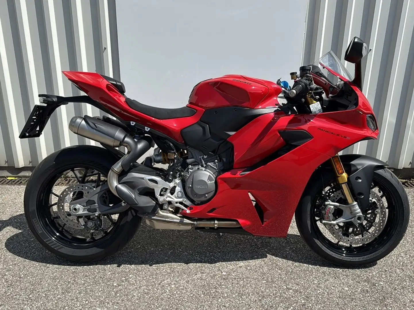 Ducati Panigale V2 S Rot - 1