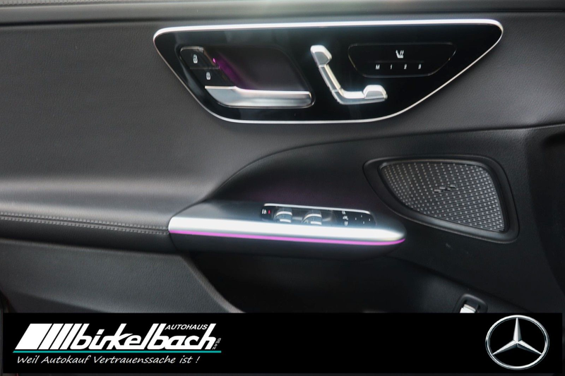 Mercedes-Benz C 300 T d AMG Night LED Ambiente Pano AHK — photo 11