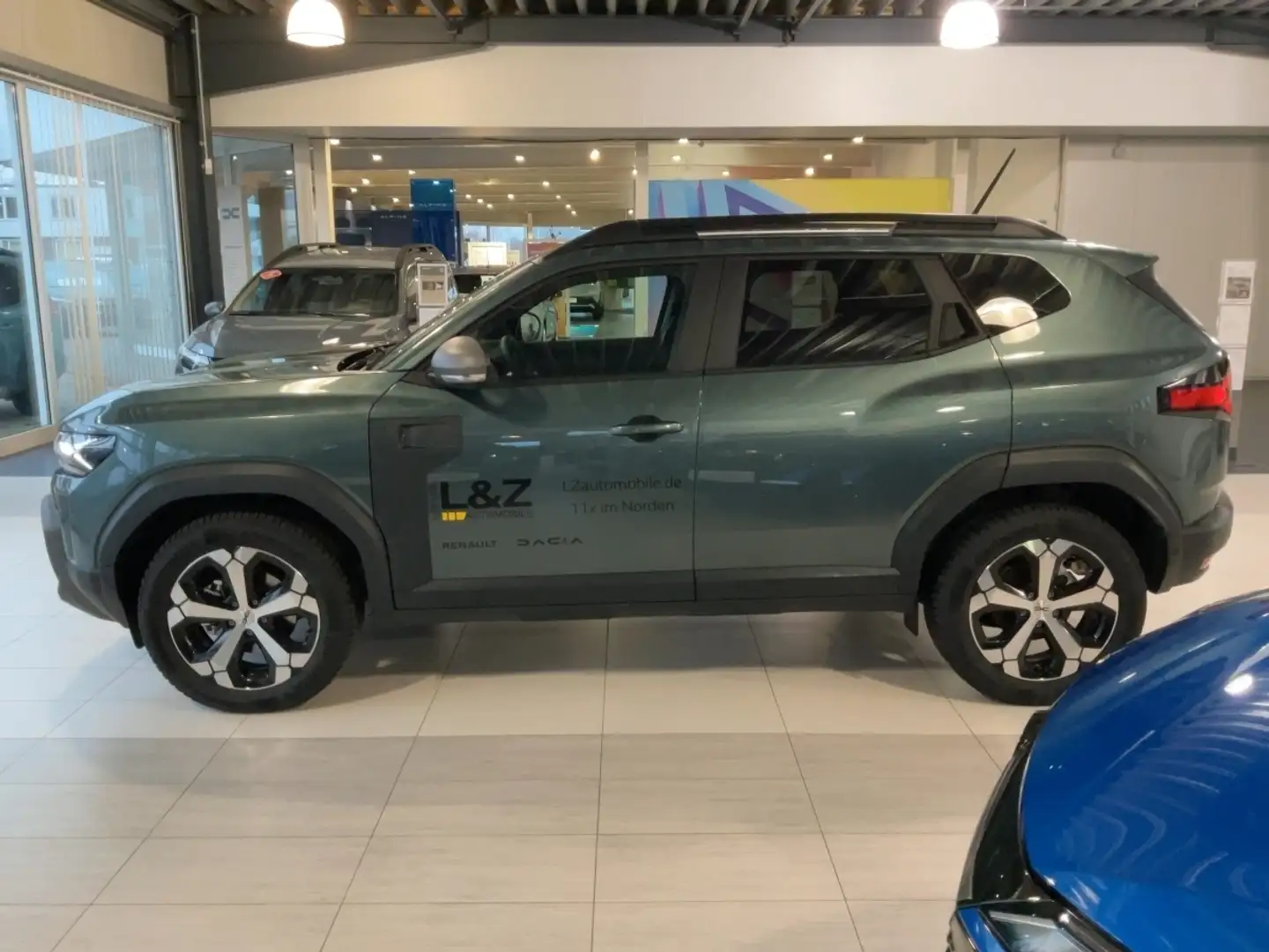 Dacia Duster Journey HYBRID 140 Grün - 2