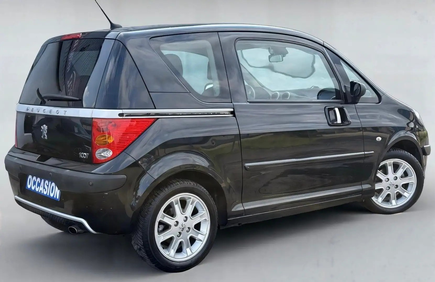 Peugeot 1007 1.6i 110ch (7 cv) 16V - BVM5 - 3 Portes - RC Line  Zwart - 2