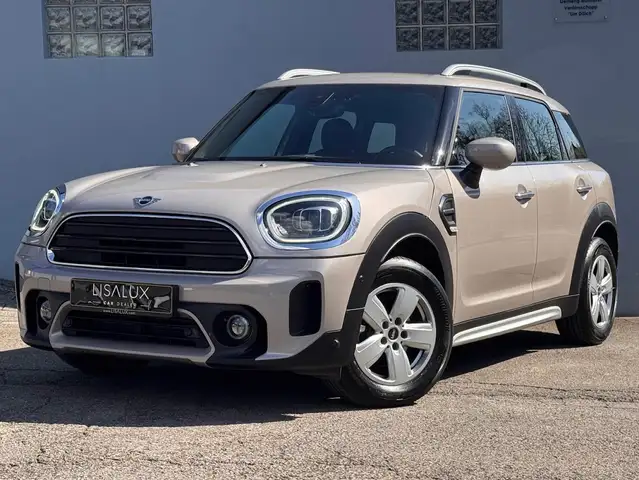 MINI Cooper D Countryman Mini Cooper D Countryman Classic Trim
