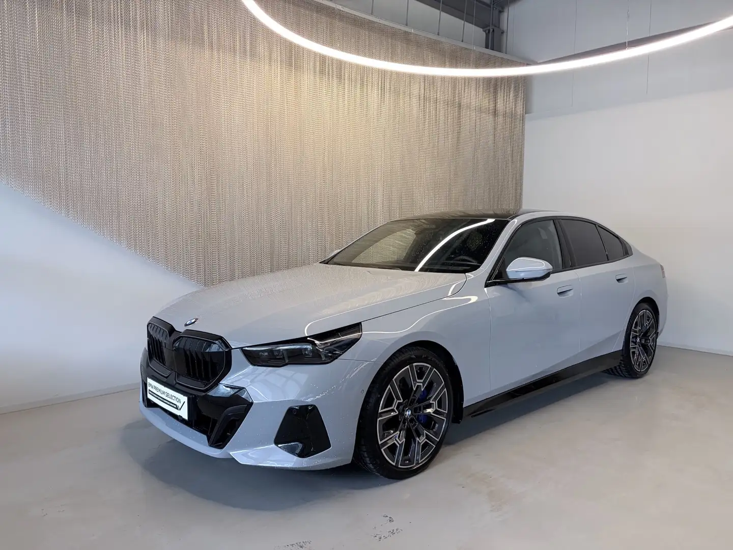 BMW 540 d xDrive Grau - 1