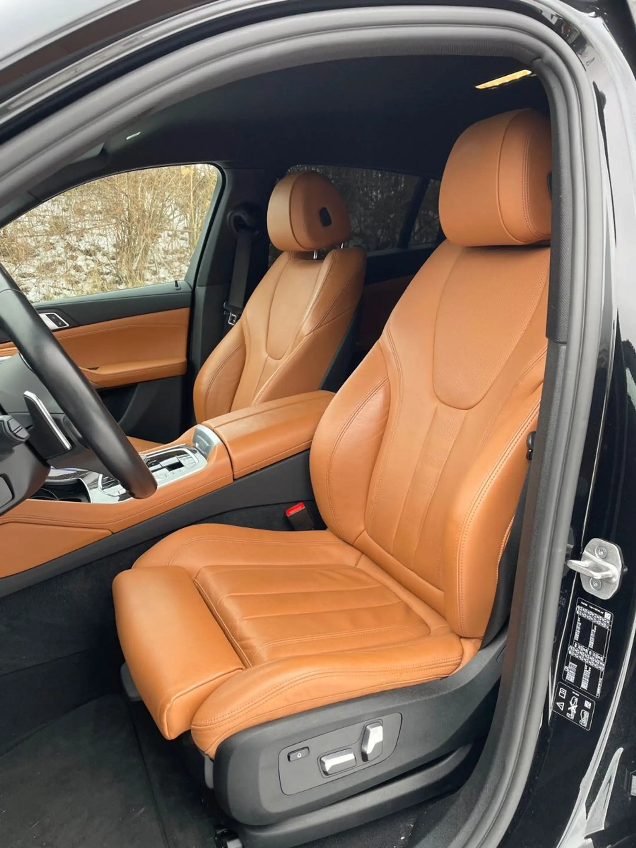 BMW X6 xDrive 30 d M Sport Carbon 21" ACC Leder TOP! — photo 5