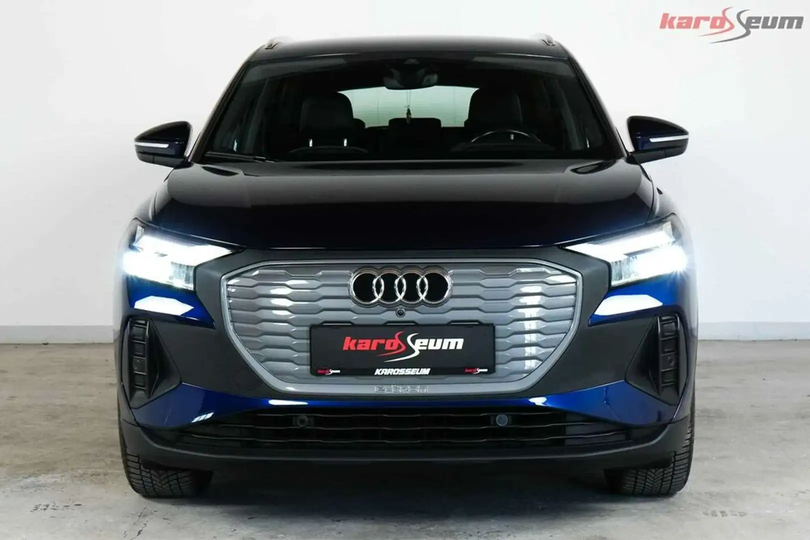 Audi Q4 e-tron Q4 40 | PREMIUM SELECTION | 82 kWh | Leder Blau - 2