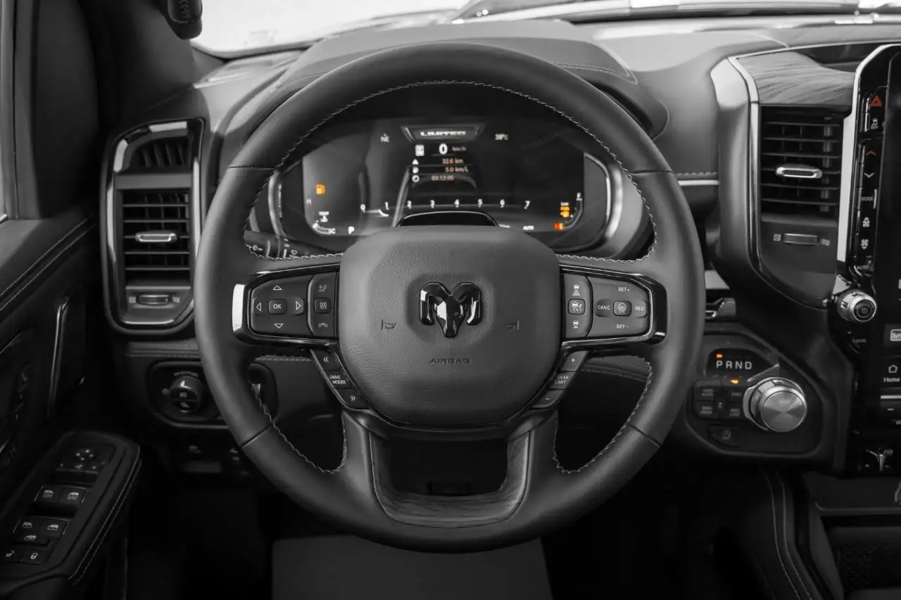 RAM 1500 fotografie RAM 1500
