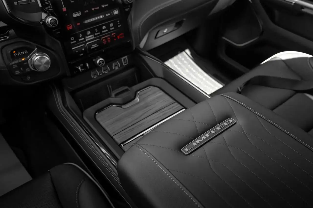 RAM 1500 fotografie RAM 1500