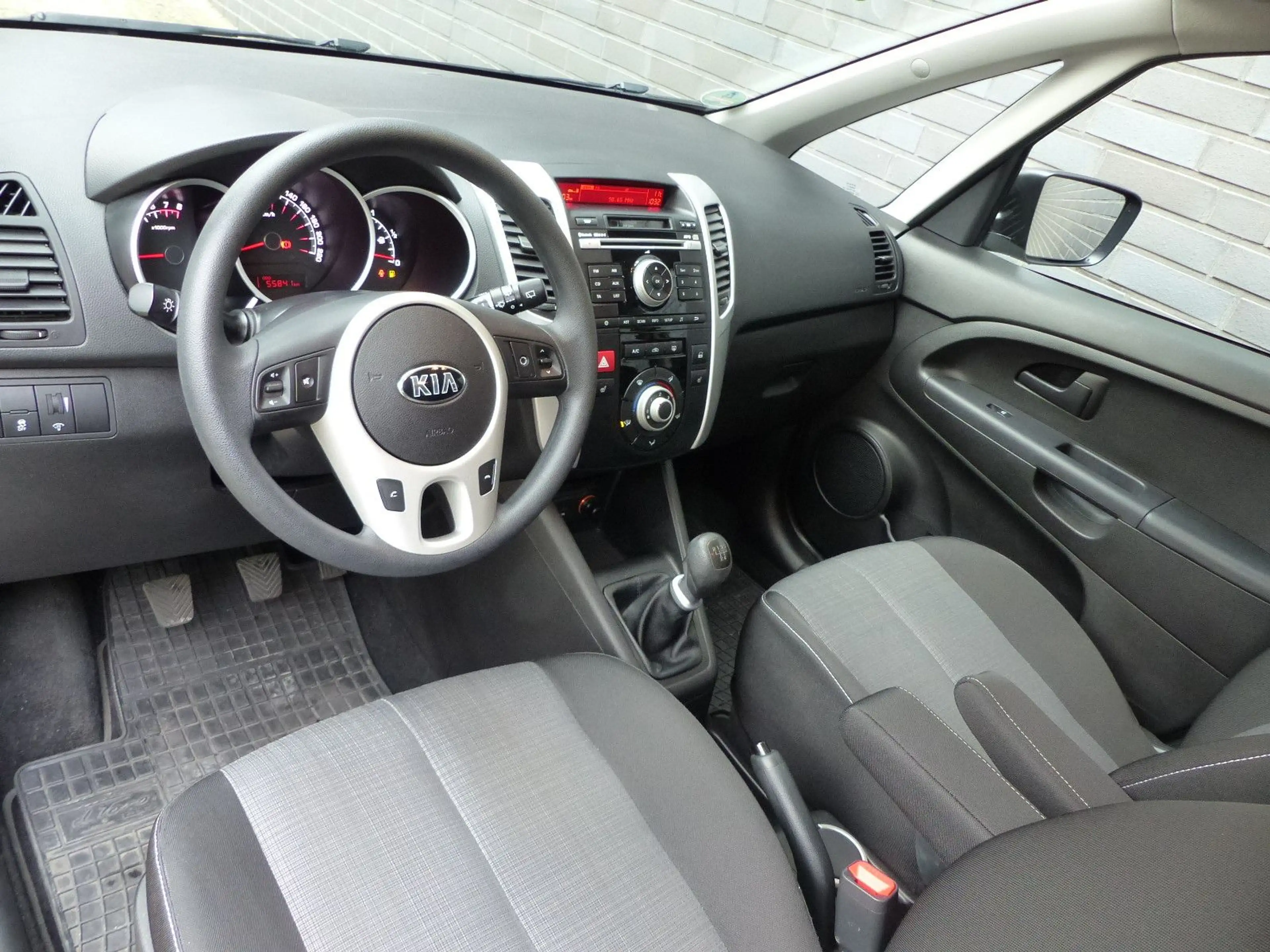 Kia Venga Edition Klima/Bluetooth/Sitzheiz/2.Hd — photo 6