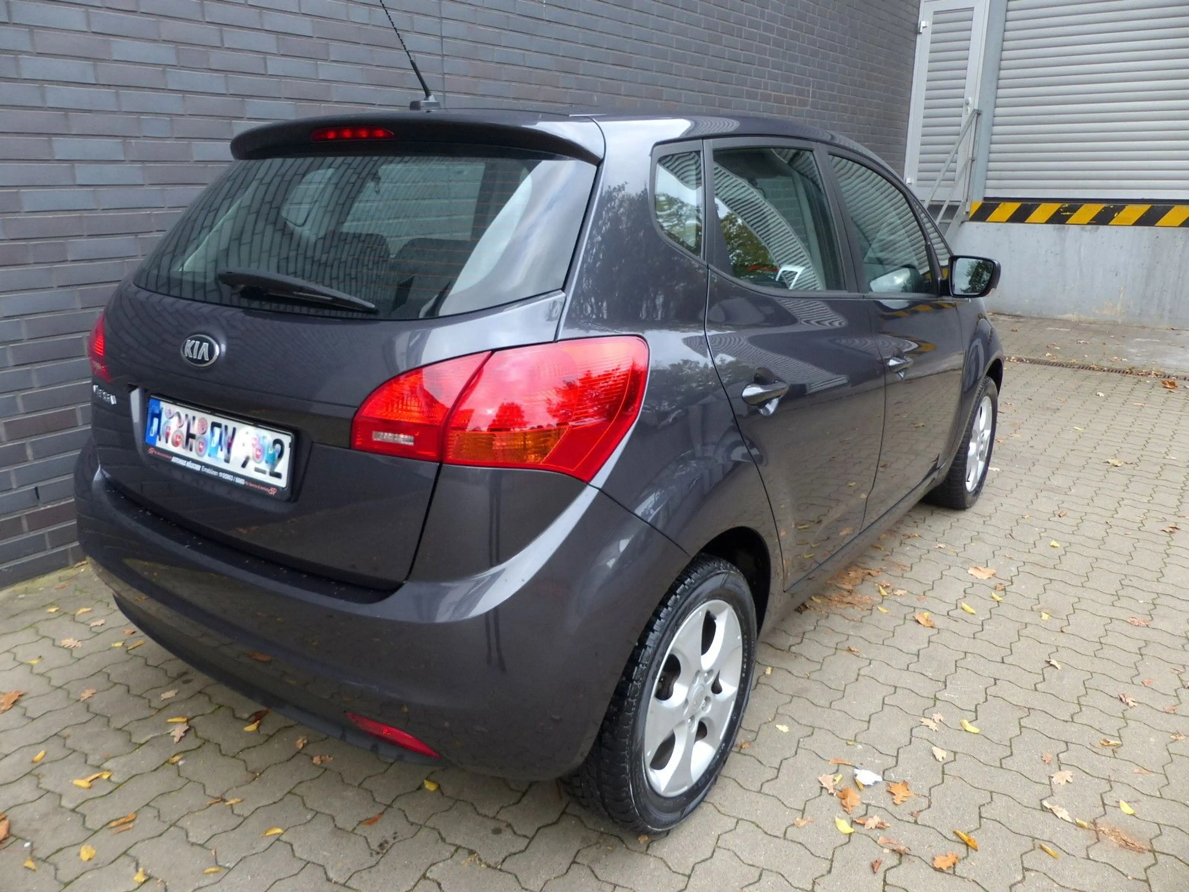 Kia Venga Edition Klima/Bluetooth/Sitzheiz/2.Hd — photo 9