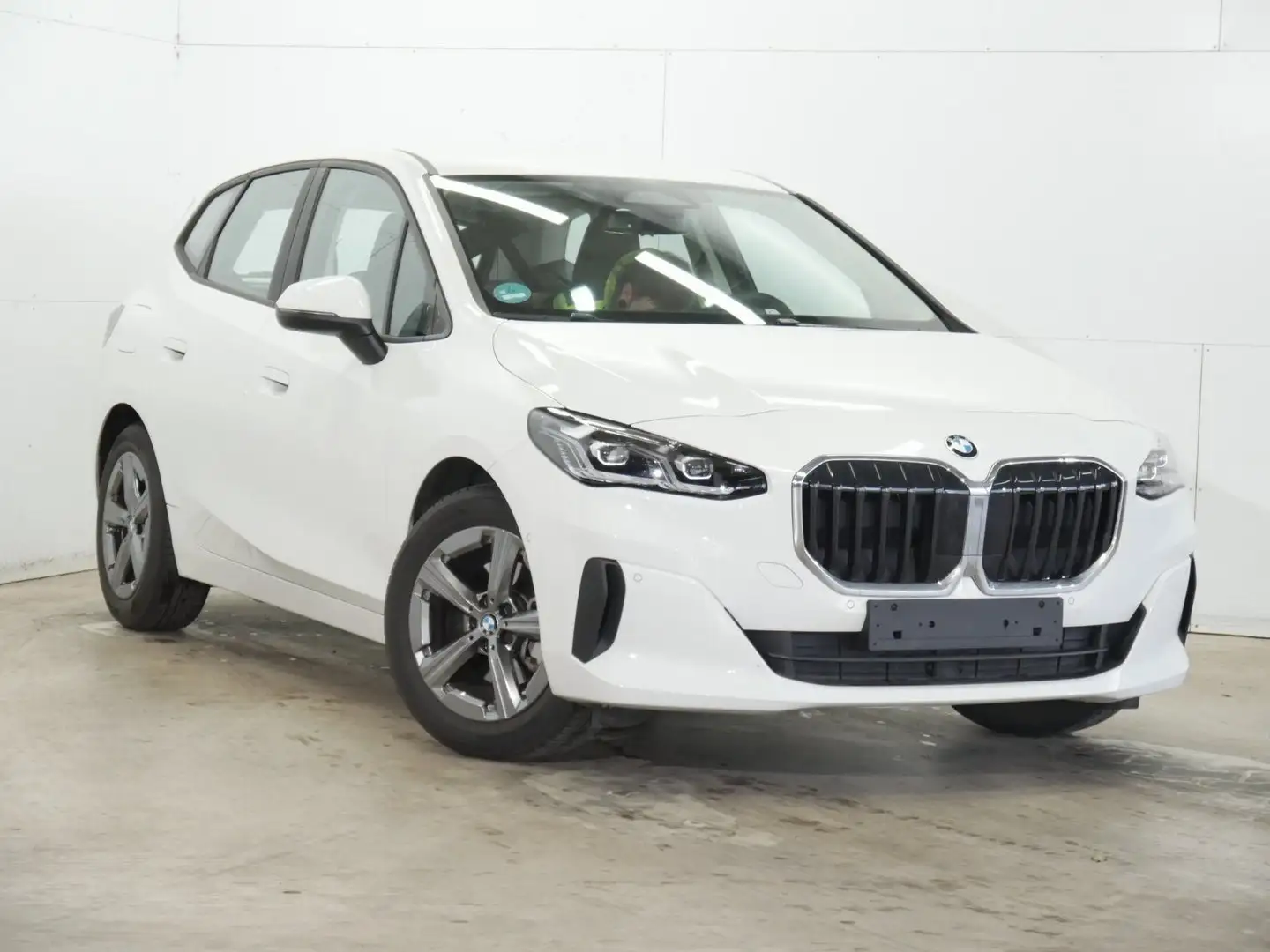 BMW 216 i Premium-Paket, Komfzg. ,RFK, LED, uvm Weiß - 2