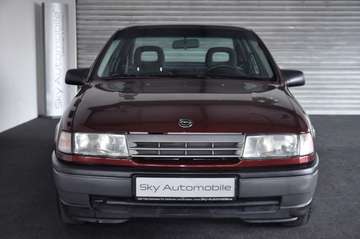 A ! 1. Hand (89 Jahre) ! Nur 094.610 km !