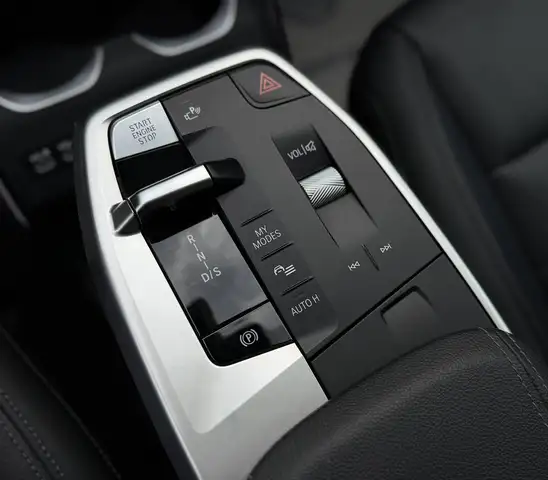 BMW X1 view 9