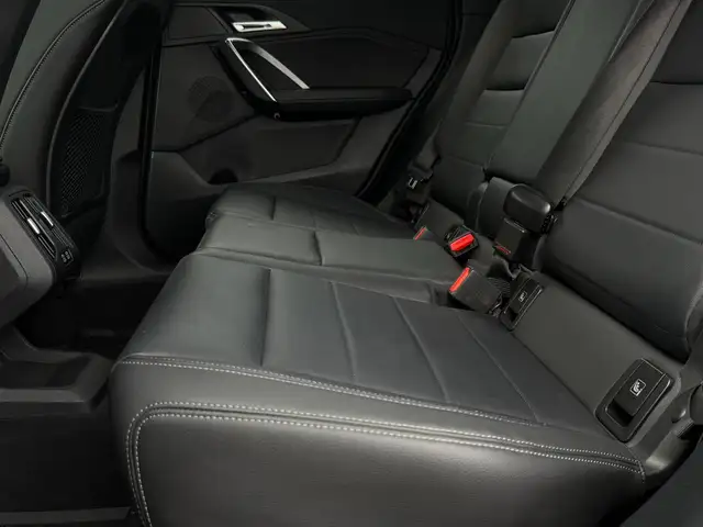 BMW X1 view 8
