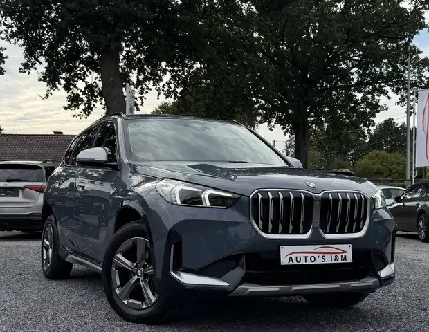 BMW X1 view 4
