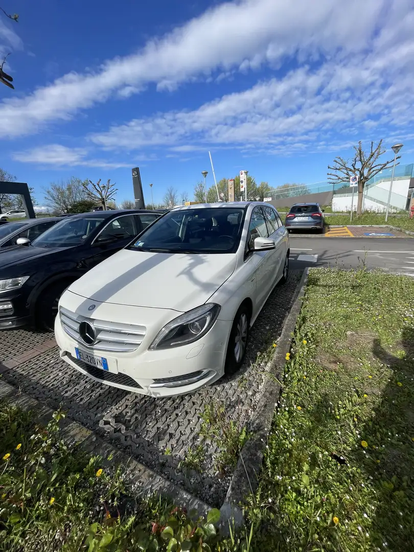 Mercedes-Benz B 180 cdi be Premium - 1