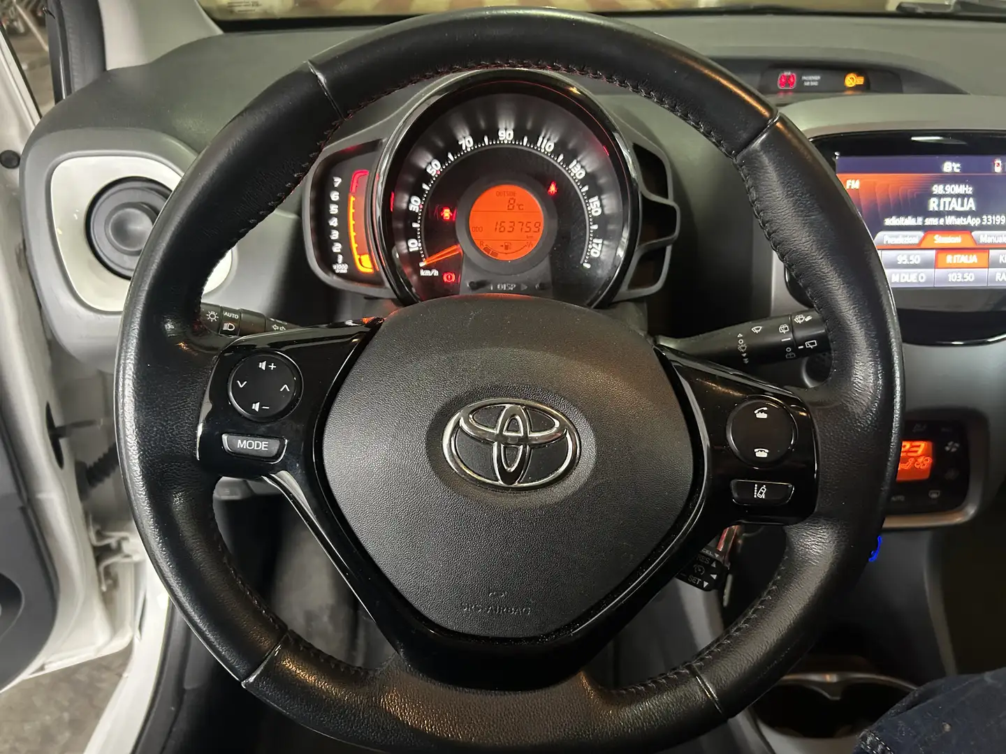Toyota Aygo 5p 1.0 x-fun 72cv - 1