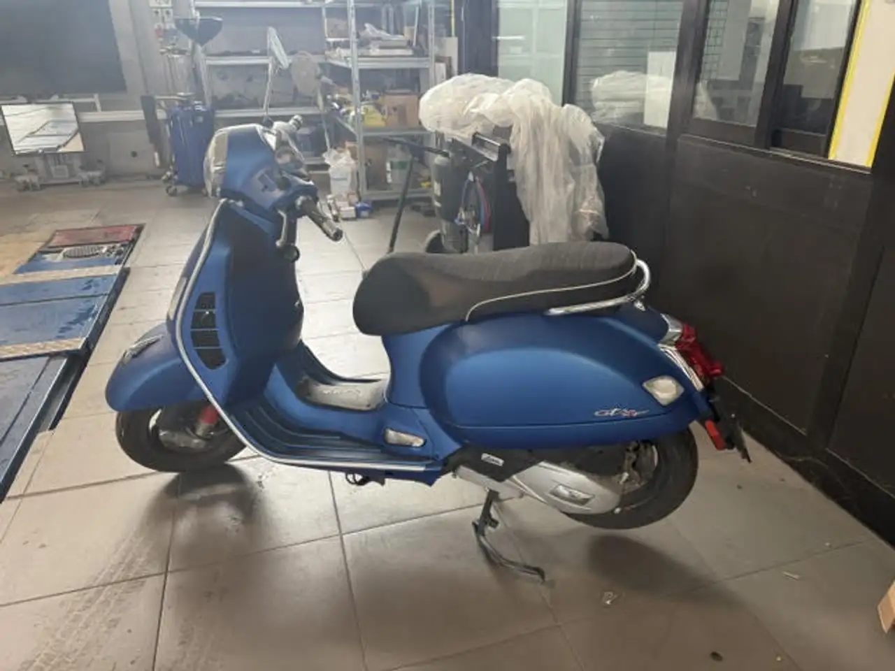 Piaggio GTS 125