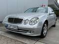 Mercedes-Benz E 240 E 240 4Matic Avantgarde Silber - thumbnail 3
