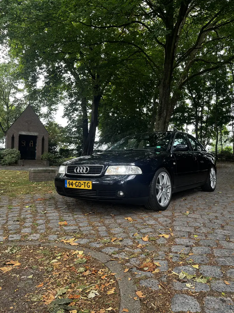 Audi A4 1.8 5V Advance Bleu - 1
