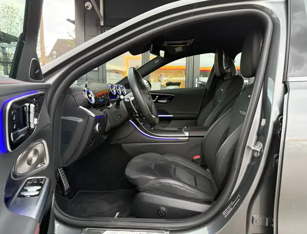 Mercedes-Benz C-Class view 15