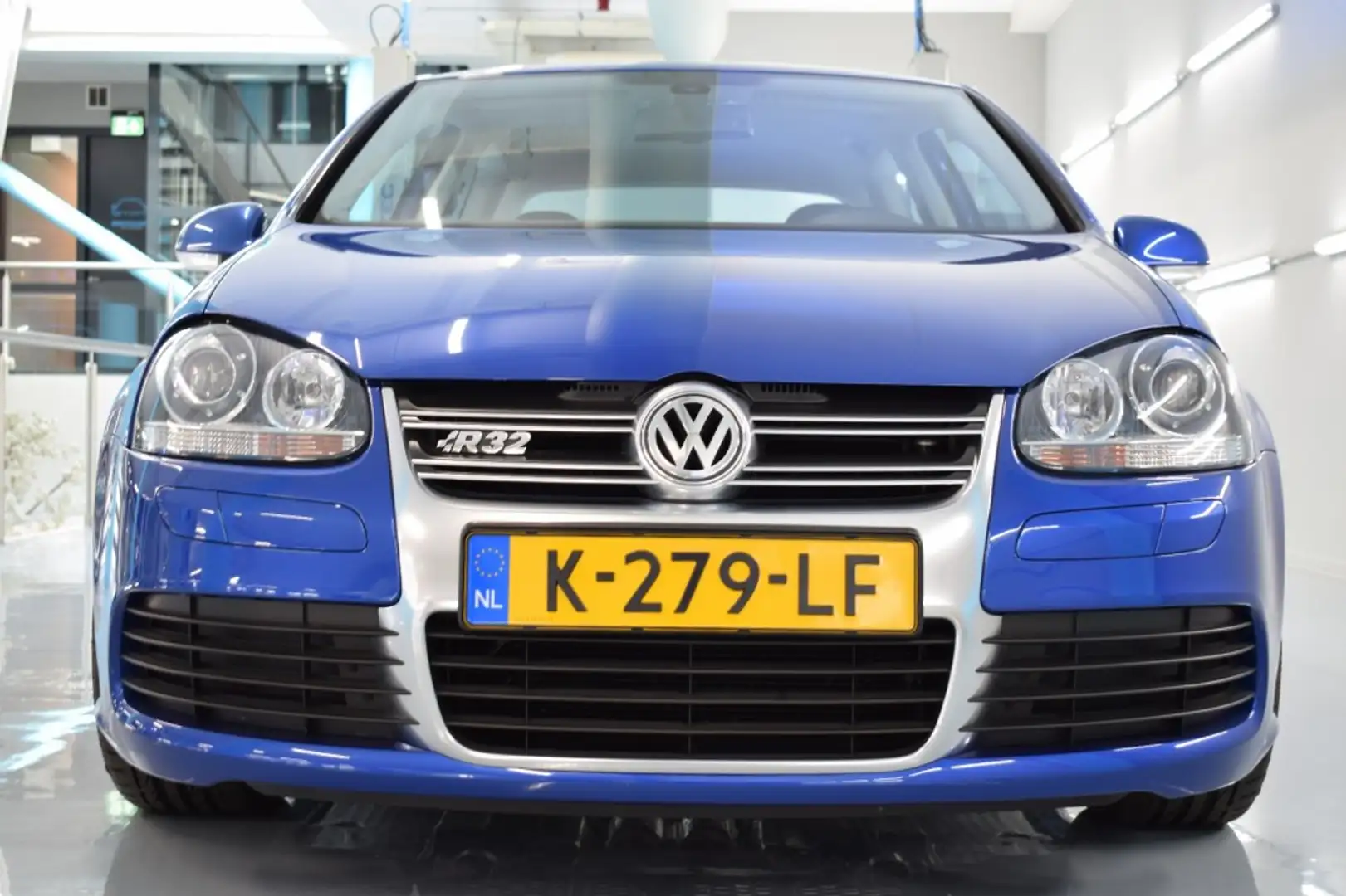 Volkswagen Golf R32 Blauw - 2