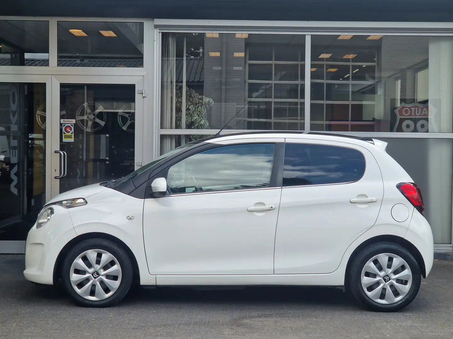 Citroen C1 1.0 e-VTi Feel CARPLAY / CAMERA / AIRCO Blanc - 2