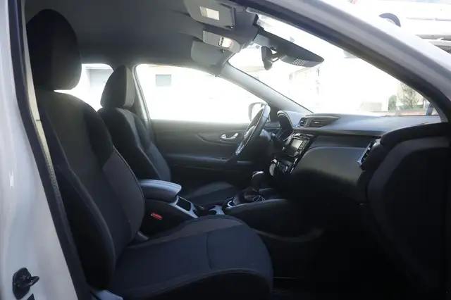 Nissan Qashqai view 12