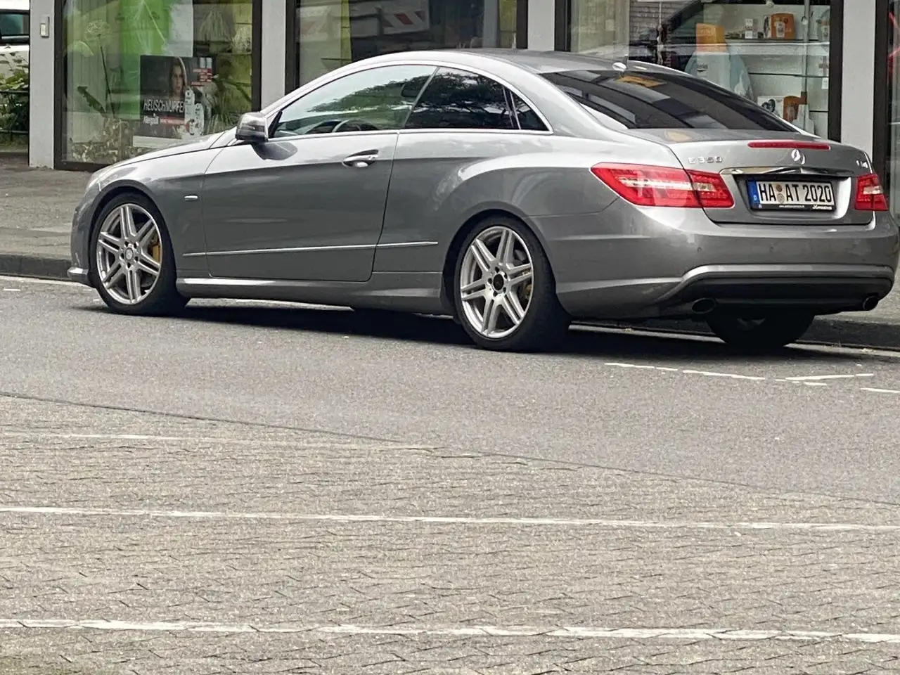 Mercedes-Benz E 350