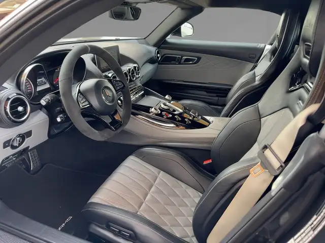 Mercedes-Benz AMG GT C Roadster Edition 50 NP: 246.596 Ansicht 8