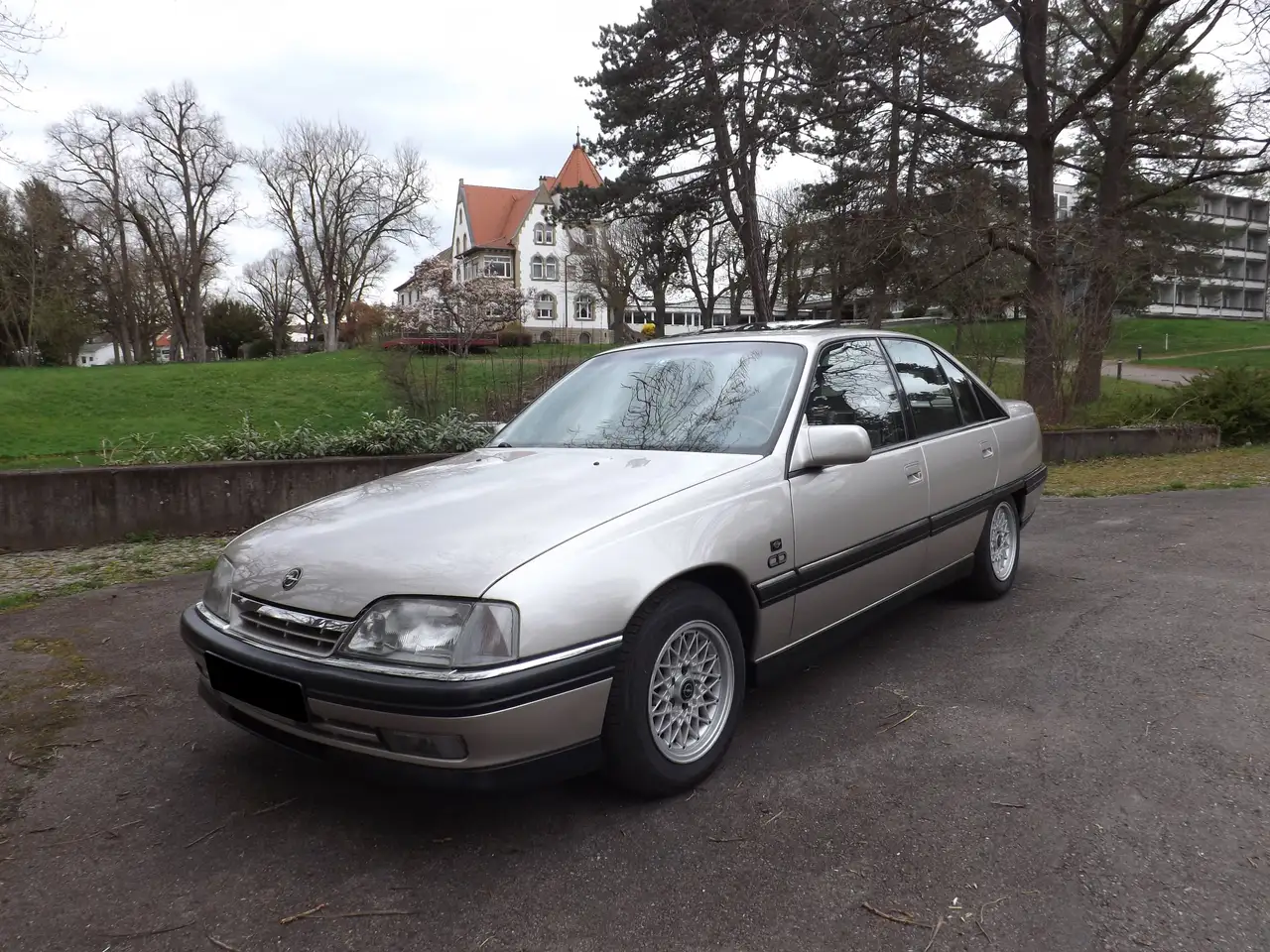 Opel Omega