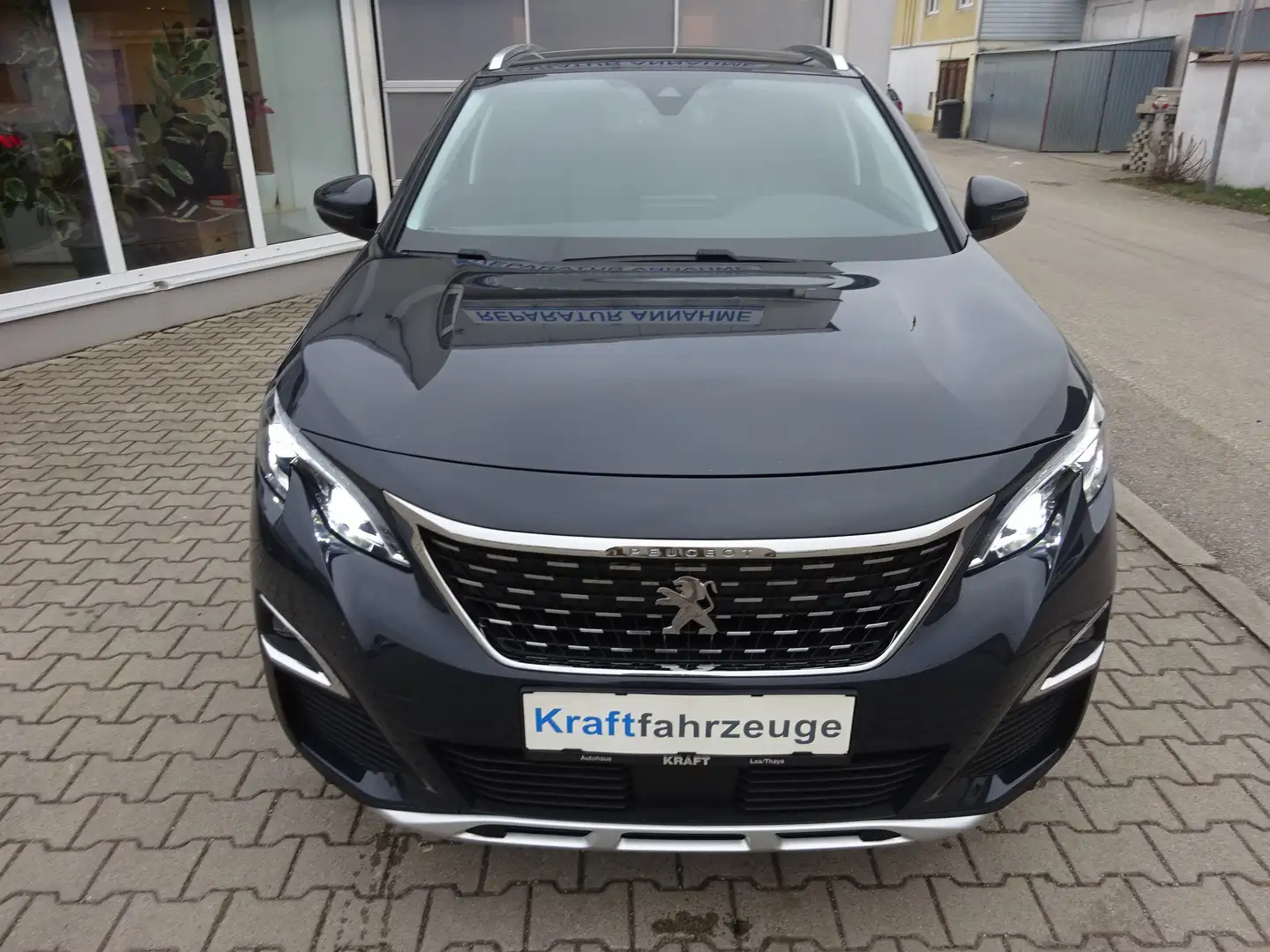 Peugeot 3008 Allure Grau - 2