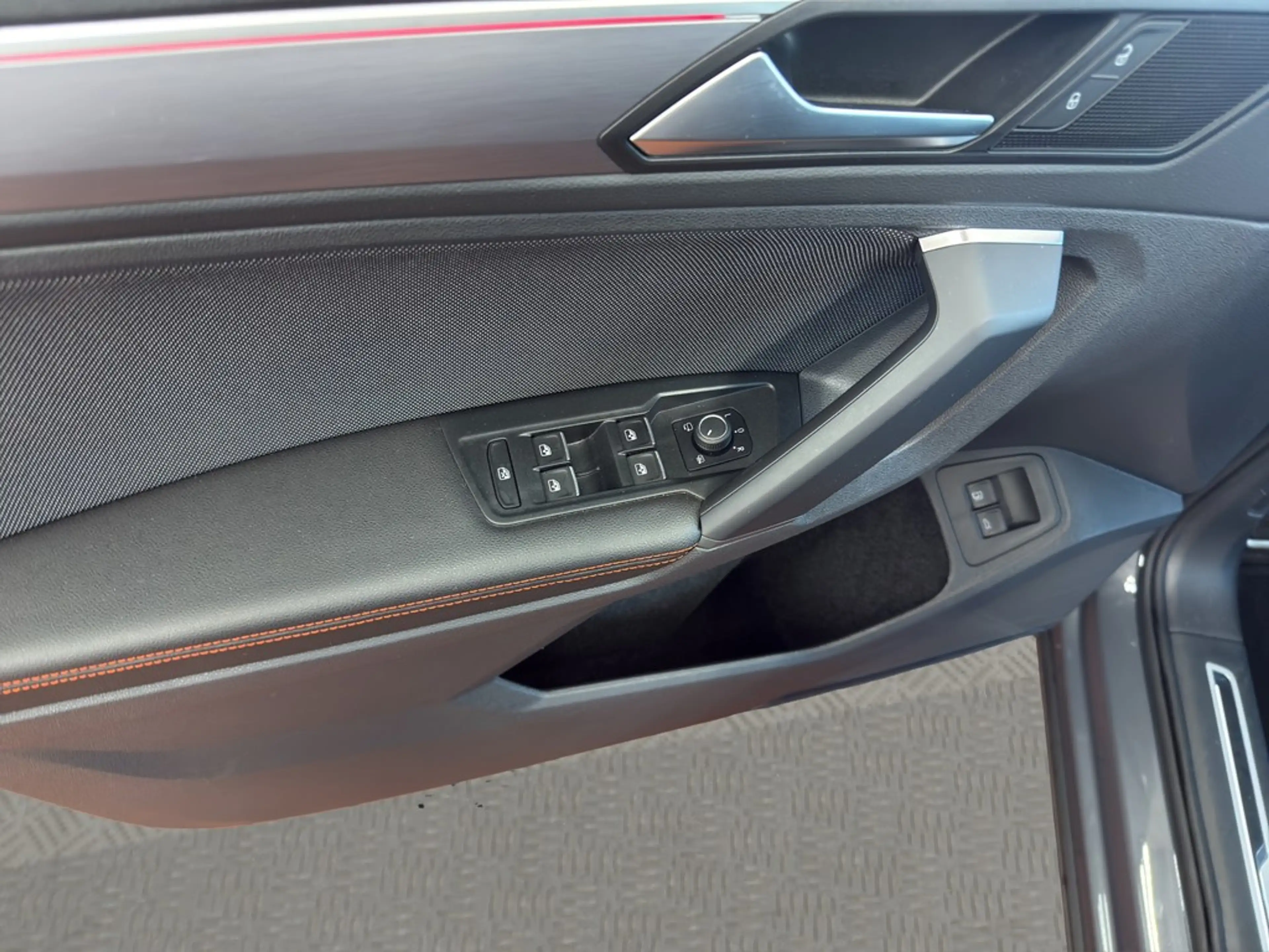 SEAT Tarraco FR eHybrid DSG AHK Winterpaket — photo 10