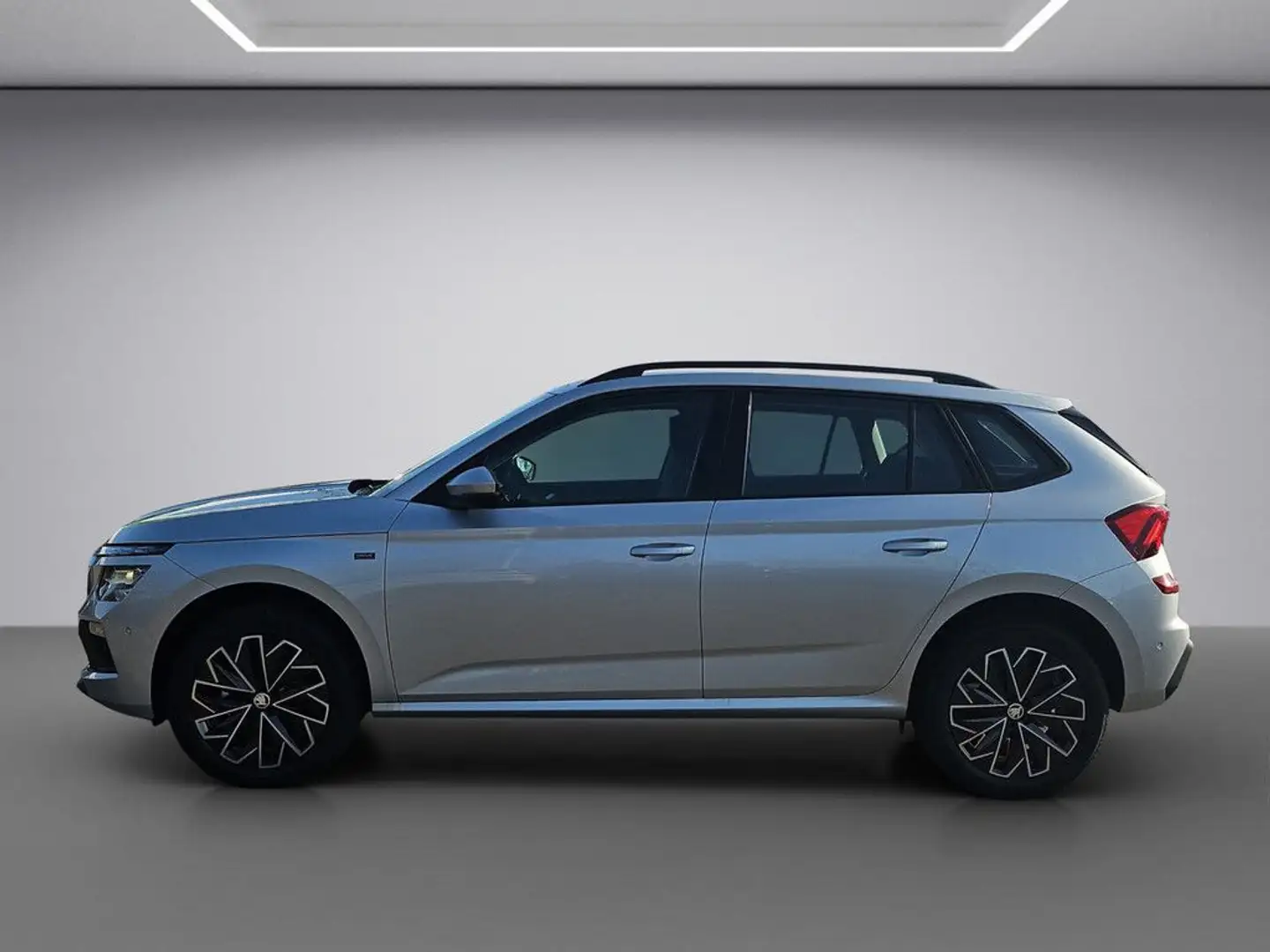 Skoda Kamiq 1.5TSI DSG Drive AHK Silber - 2