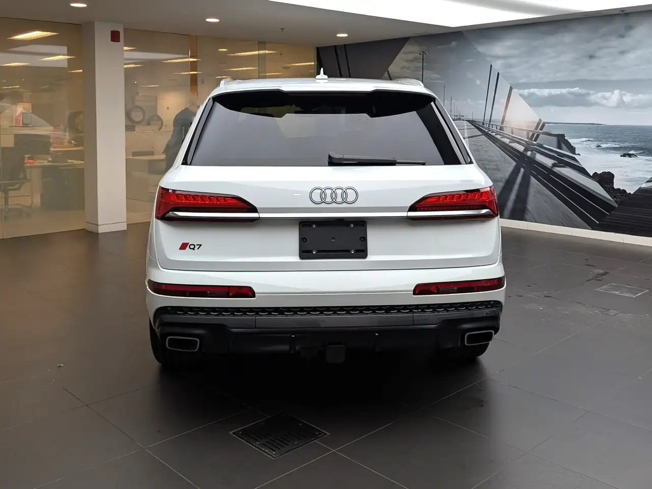 Audi Q7 photo Audi Q7