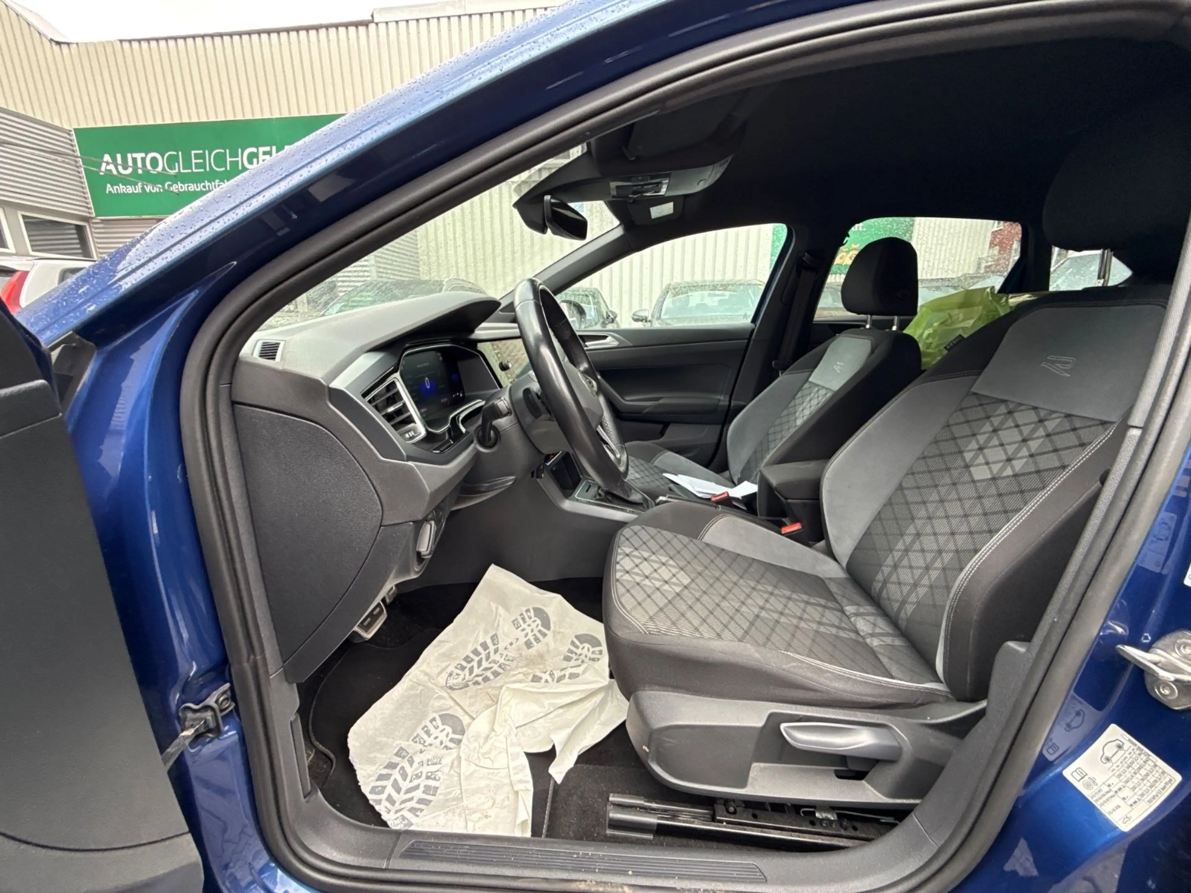Volkswagen Taigo R-Line 1.5 TSI*SHZ*Digital-Cockpit*Kamera — photo 7
