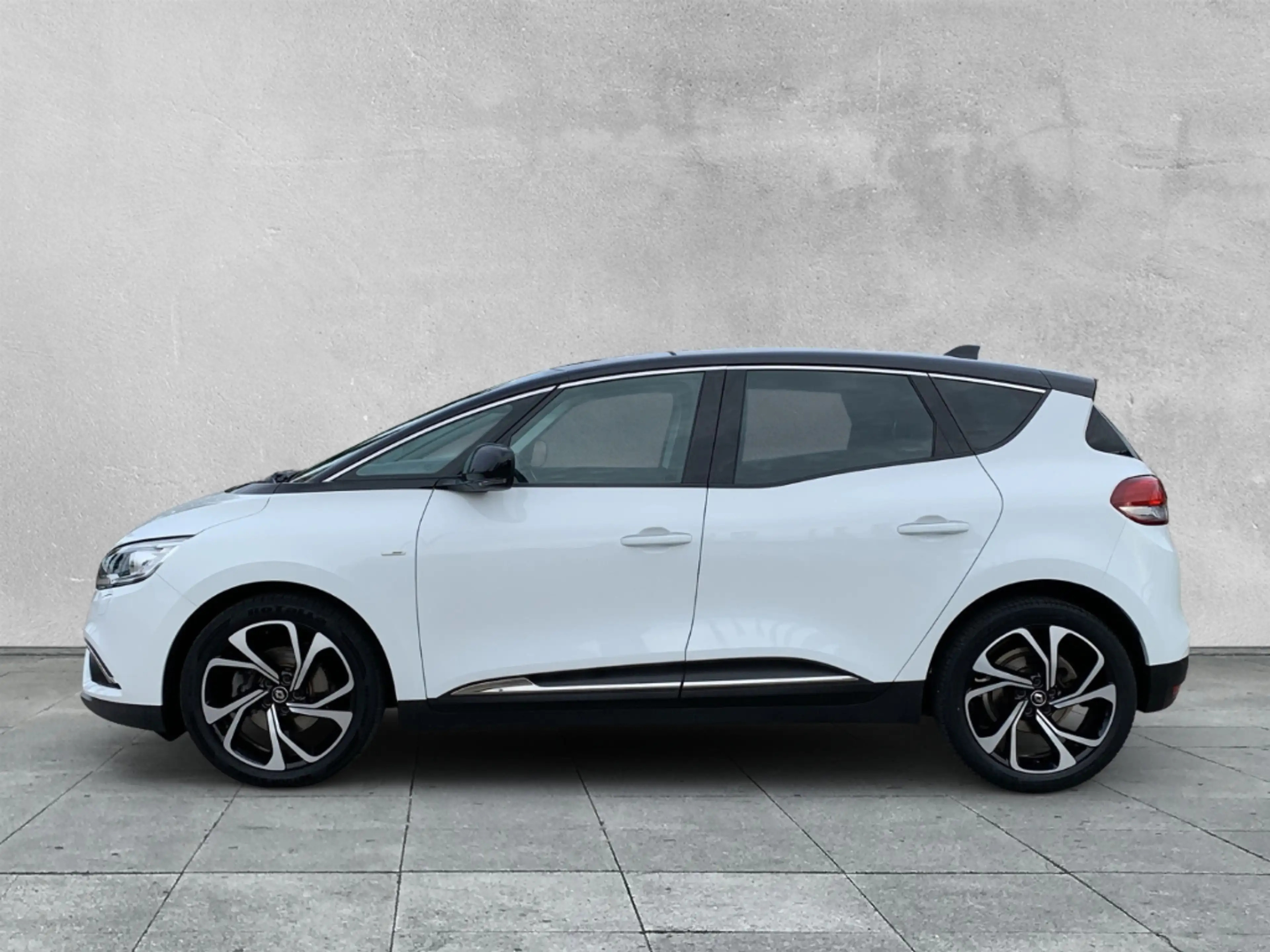 Renault Scenic BOSE EDITION TCe 160 EDC GPF Bose Edition SHZ+DAB+ — photo 2