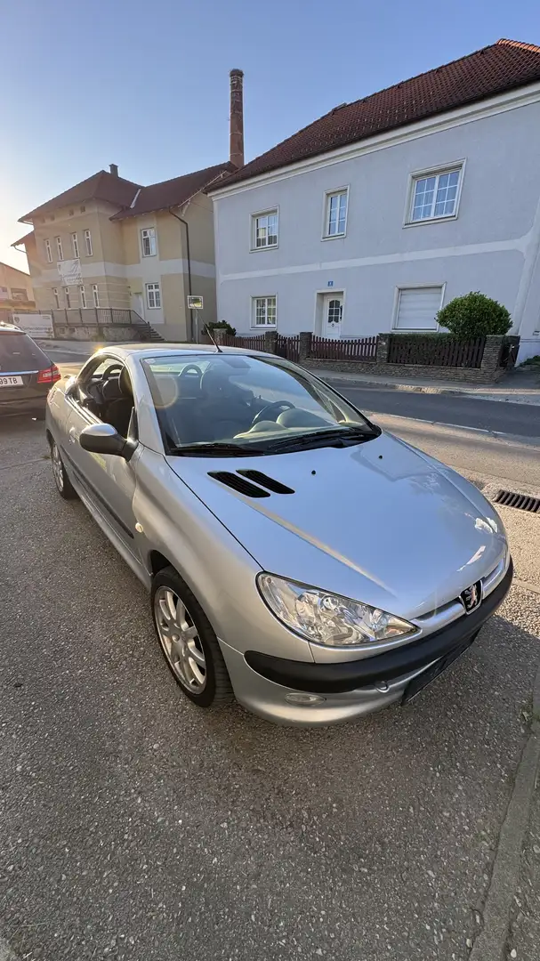 Peugeot 206 Cabrio - 1
