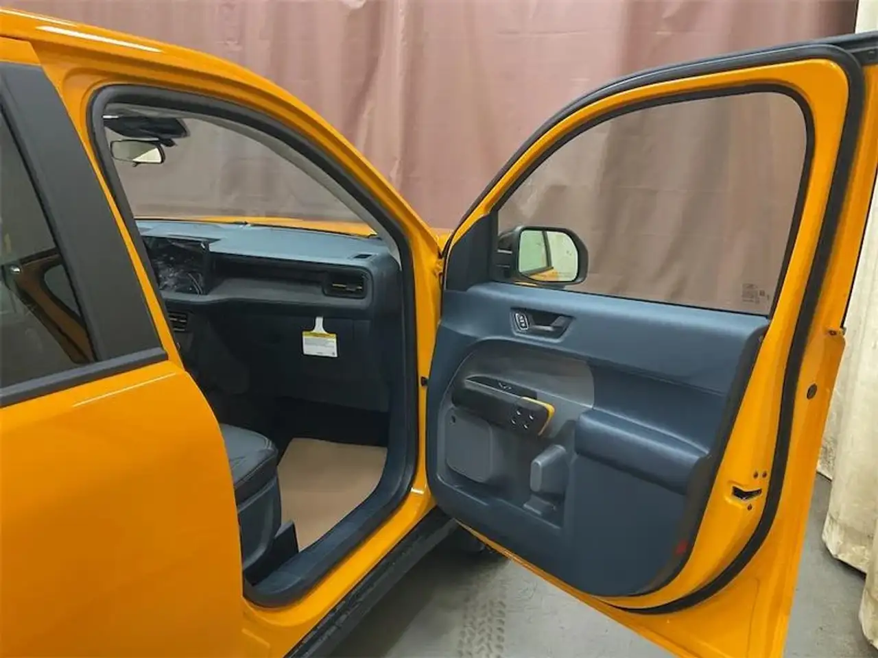 Ford Maverick снимка Ford Maverick