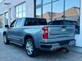 Chevrolet Silverado 1500 High Country 3.0TD 4.99% Gris - thumbnail 4